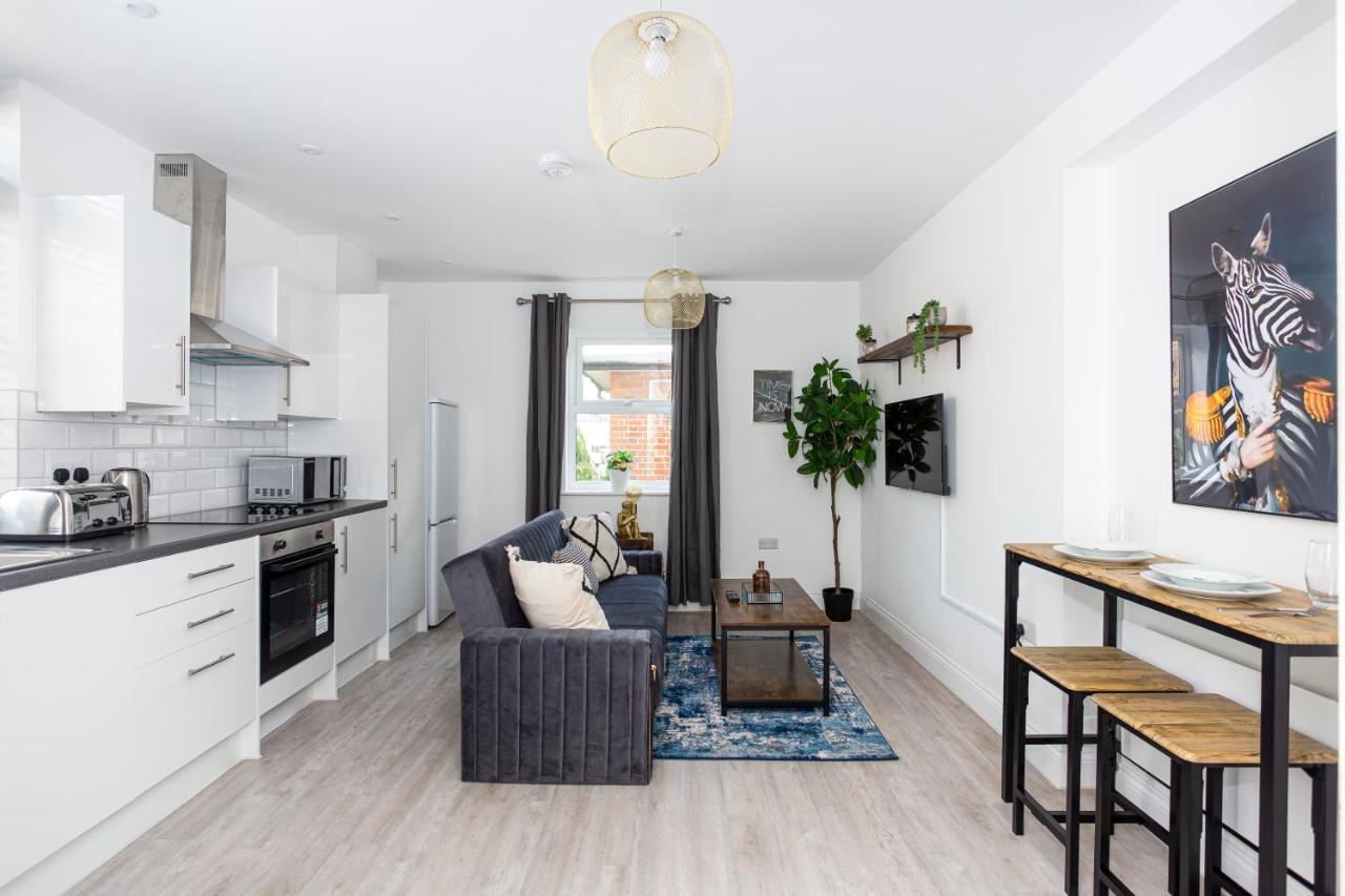 The Old Station Apartments By Sorted Stay Southend-on-Sea Kültér fotó